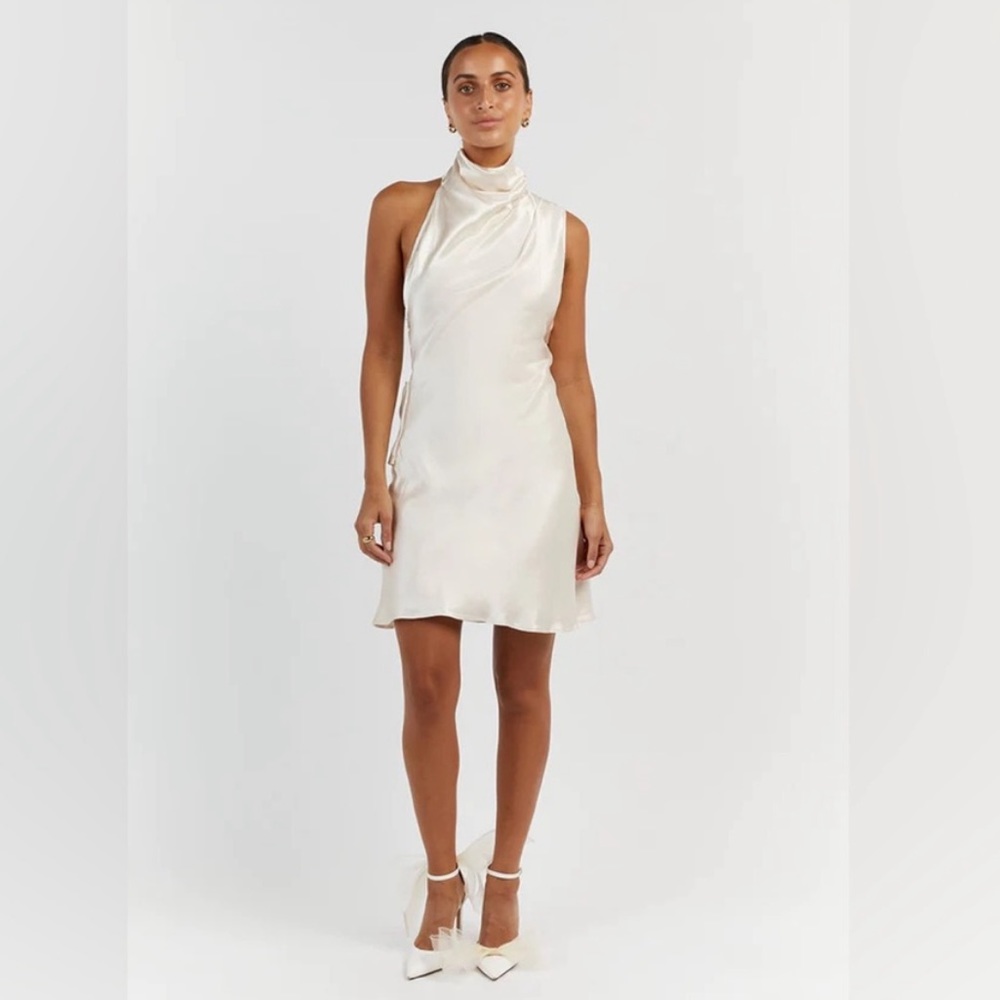 DISSH Aisle Pearl Satin Backless Mini Dress